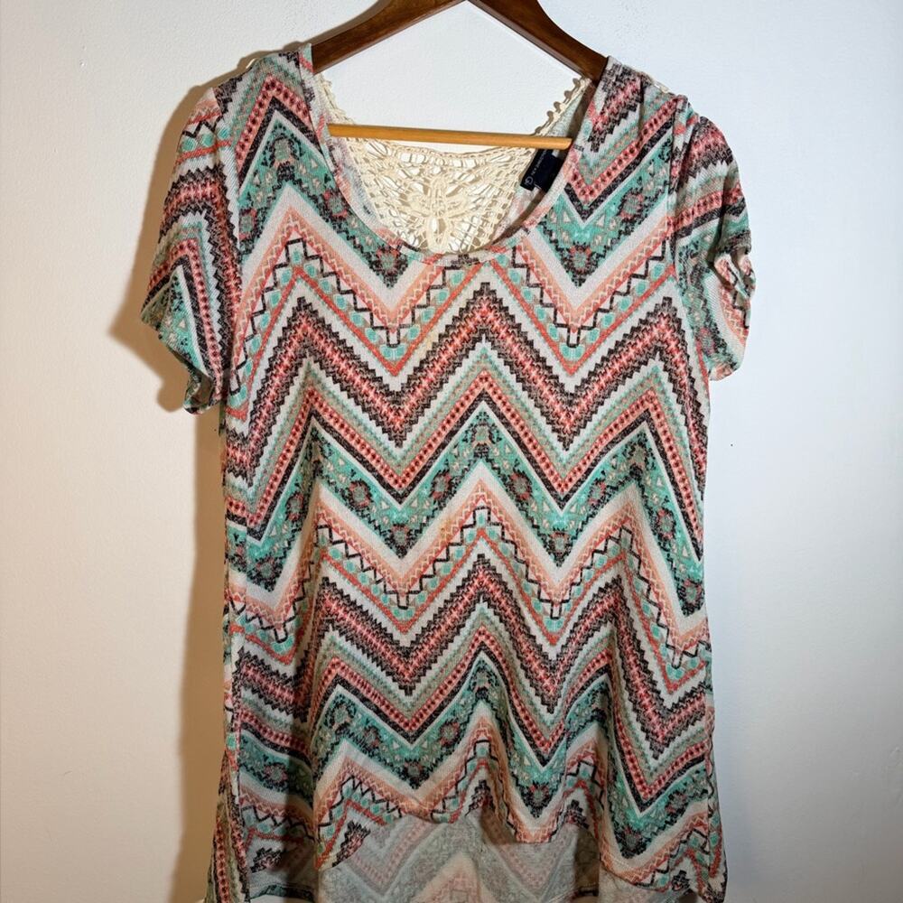 Chevron Patterned Multicolor Top